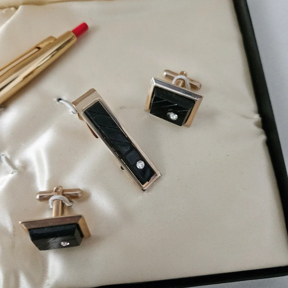Vintage Waterman's 24KT Gold Plated Cufflinks Tie Bar Pencil Money Clip Set Box